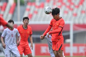 绝杀！U23国足1-0塔吉克斯坦 贺一然读秒头球绝杀U23国足七成控球
