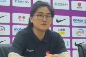 中国U17女篮主帅：有很多要去完善的地方 对外线的控制还是不够好
