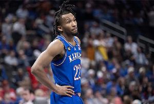 Shams：状元热门彼得森只与奇才进行了会面 引起顺位靠后球队关注