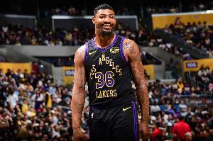 白菜价！斯玛特上赛季在湖人年薪513万 来火箭后仅涨薪137万