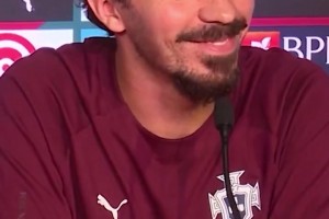 苏格兰vs巴西-cctv在线直播-QXJ1530高清视频直播_苏格兰vs巴西-cctv在线直播-QXJ1530在线观看_免费苏格兰vs巴西-cctv在线直播-QXJ1530直播信号视频封面